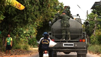 泰國(guó)軍方釋放18名柬埔寨被扣押士兵