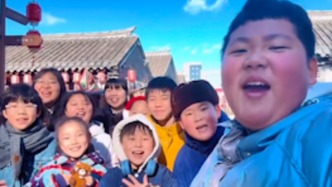 2026年为自己鼓鼓掌！合唱团童声唱出新年梦想：用歌声治愈更多人