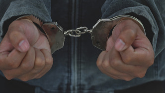 伊朗逮捕一恐怖组织团伙相关成员