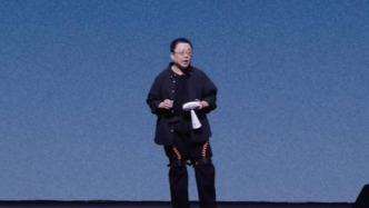 罗永浩：以科技之名，靠嘴吃饭