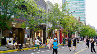 人气街区，如何让商户暖心又省心？｜出发，2026