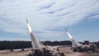 我軍在臺島周邊聯(lián)合演練陣容顯著升級，軍事專家解讀