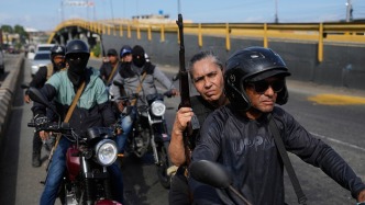 特朗普宣称要“接管”委内瑞拉，有多大可行性又有多少变数？