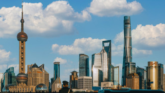 見微知滬｜參加完優(yōu)化營(yíng)商環(huán)境大會(huì)，企業(yè)高管有兩個(gè)“意外”