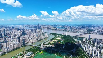 國(guó)家發(fā)改委：十年來(lái)長(zhǎng)江經(jīng)濟(jì)帶地區(qū)生產(chǎn)總值翻了一番多