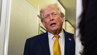 特朗普：委代总统正和美方合作，这个国家现在死气沉沉