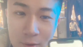 小伙撿到低電量手機借充電寶充電，兩小時沒等來失主電話“急了”