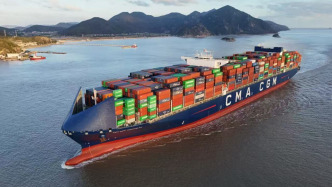 首个14亿吨大港：宁波舟山港年货物吞吐量有望蝉联全球第一