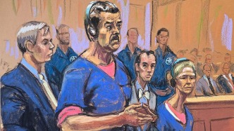 視頻丨遭美強行控制后首次出庭，馬杜羅：我無罪