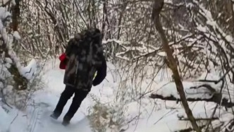 2人因违规穿越鳌山遇难另有1人坠崖，搜救工作仍在进行