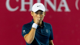 中国男网开门红！商竣程、吴易昺双双晋级ATP香港站次轮