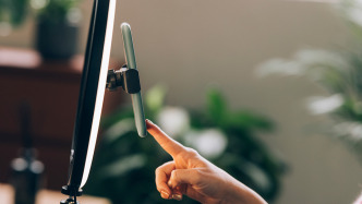 2名主播互罵以誘導(dǎo)用戶打賞，青海果洛州網(wǎng)信辦：約談并關(guān)賬號1個月