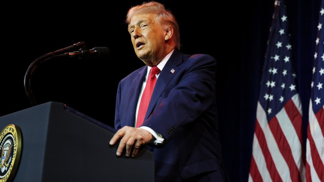 特朗普:要是輸了中期選舉,我會被彈劾