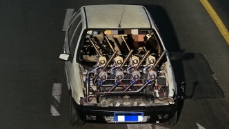 賽車博主“魔改”報廢車上道路測試，被吊銷駕照并罰款