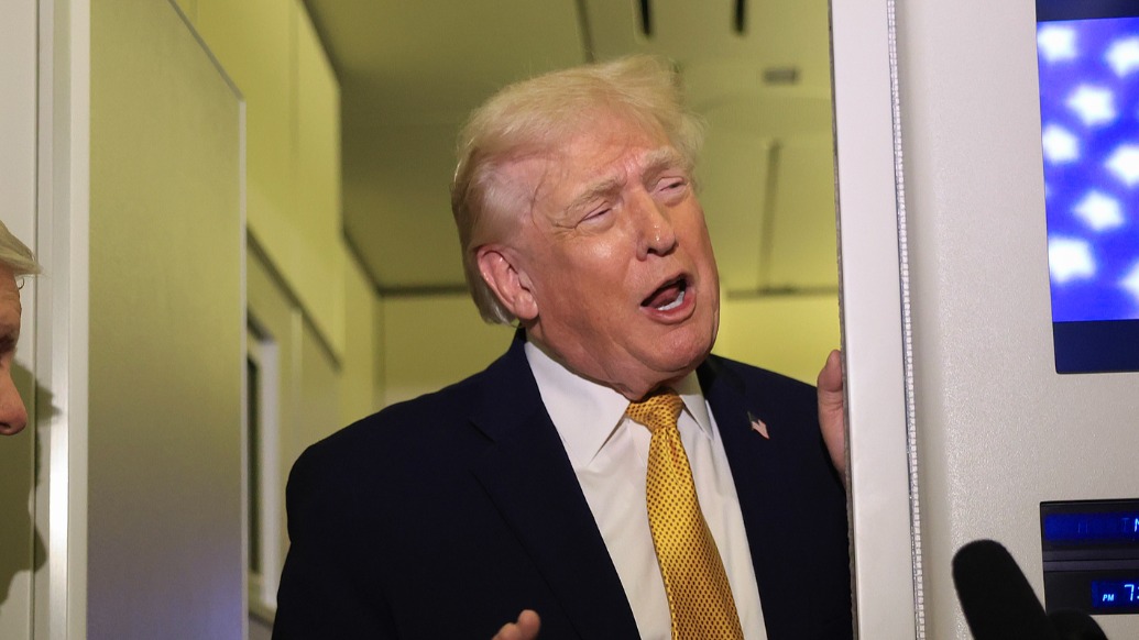 美国紧盯格陵兰岛，丹麦斥资提升北极安全，特朗普：听说加了辆狗拉雪橇