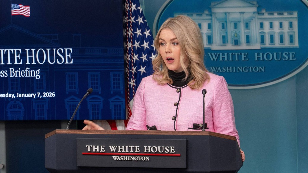 白宫回应“武力夺取格陵兰”：外交还是首选，不接受的话，看看委内瑞拉