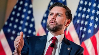 萬斯“通知”委內(nèi)瑞拉：能不能賣石油，得聽美國的