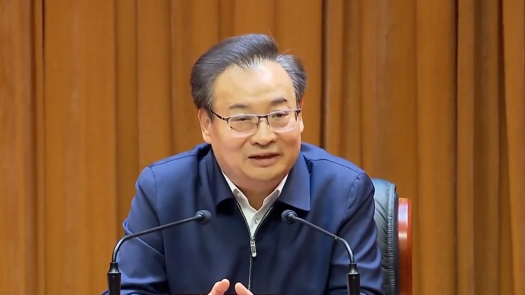 安徽省委書記梁言順在中國(guó)科學(xué)技術(shù)大學(xué)作報(bào)告