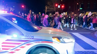 正當(dāng)防衛(wèi)還是過度執(zhí)法？四問美國移民執(zhí)法人員射殺合法公民事件