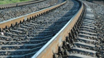 專用鐵路線內(nèi)調(diào)車作業(yè)發(fā)生車輛脫軌，云南一企業(yè)被罰6萬元