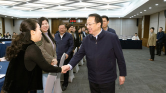 龔正市長(zhǎng)主持召開基層干部代表座談會(huì)，支持基層改革創(chuàng)新、大膽探索、完善治理