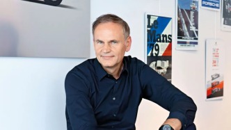 奥博穆卸任后反思：保时捷第二代Macan全面转型纯电动车是个错误决定