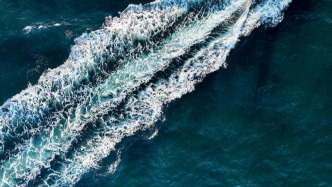 泰国南部快艇与渔船相撞致多名游客受伤