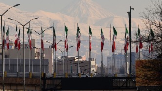 伊朗政府宣布全国哀悼三天