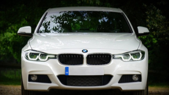 寶馬新年大降價(jià)，大規(guī)模調(diào)價(jià)的寶馬想干嘛？