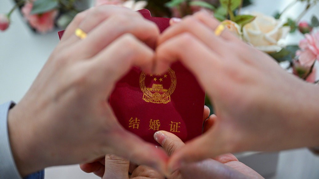 去年上海结婚登记125102对，比2024年增长38.7%
