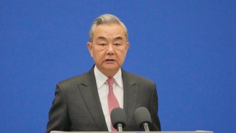 王毅在結(jié)束對(duì)非洲訪問后接受中國(guó)媒體采訪