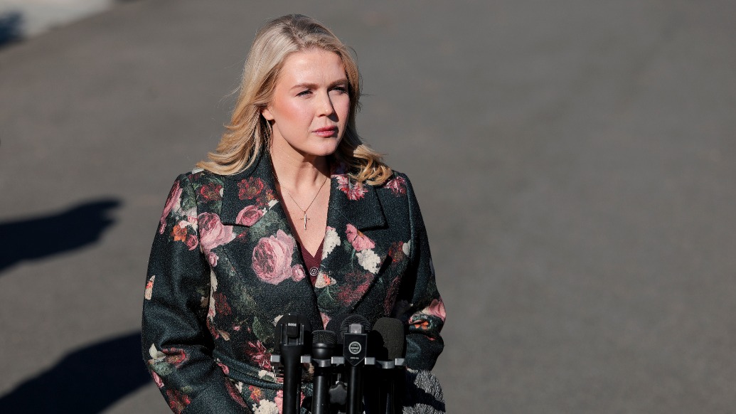 白宫就伊朗局势表态:美国首选外交接触,必要时不排除动武