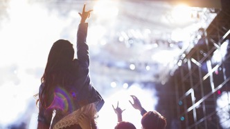 2025年全国营业性演出票房收入616.55亿元