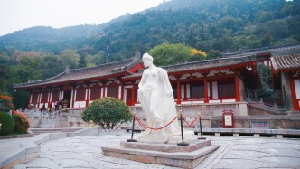 马上评｜面对“不雅”杂音不妨保持雕塑般的定力