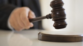 湖南永州医生被控强奸两幼女案再审宣判