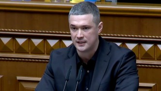 乌议会投票通过任命费奥多罗夫为国防部长的决议草案