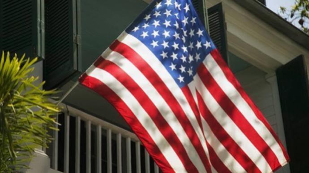 美媒：美国将暂停对75个国家的所有签证