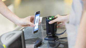 契合与引领：对标国际高标准的中国电子支付赋能营商环境优化实践与高质量发展启示