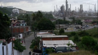 首筆交易價(jià)值5億美元，美國(guó)已正式開(kāi)售委內(nèi)瑞拉石油