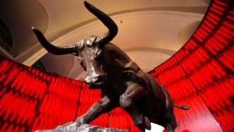 每日看盘｜资金换防，热点结构或将转向