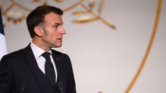 法国总统马克龙：首批法国士兵已抵达格陵兰岛