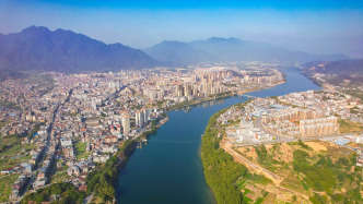 “十四五”全國PM2.5濃度累計下降20%，重污染天數(shù)減少25%