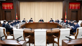 按照黨中央部署，多地省級(jí)黨委常委班子用一天時(shí)間召開民主生活會(huì)