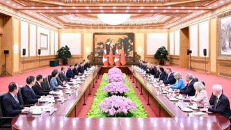 详讯丨习近平会见加拿大总理卡尼