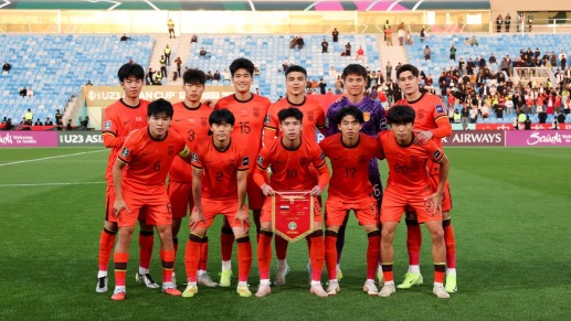 赛场屹线丨再创历史！U23国足4比2战胜乌兹别克斯坦闯进亚洲杯四强