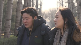 一度經(jīng)歷傷病，鞏立姣說退役后膝蓋好了一些但上樓梯仍有反應(yīng)