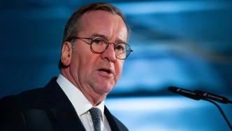 德国防长：格陵兰岛受北约保护