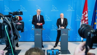 同观·德国｜破裂的联盟与德国东部政治格局重构前景：第一块骨牌或已倒下