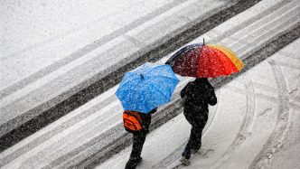 國家防災(zāi)減災(zāi)救災(zāi)委針對(duì)四省啟動(dòng)國家低溫雨雪冰凍災(zāi)害四級(jí)應(yīng)急響應(yīng)