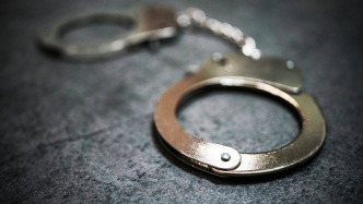 成都警方：两男子为博流量编造熊猫虚假新闻，被行拘